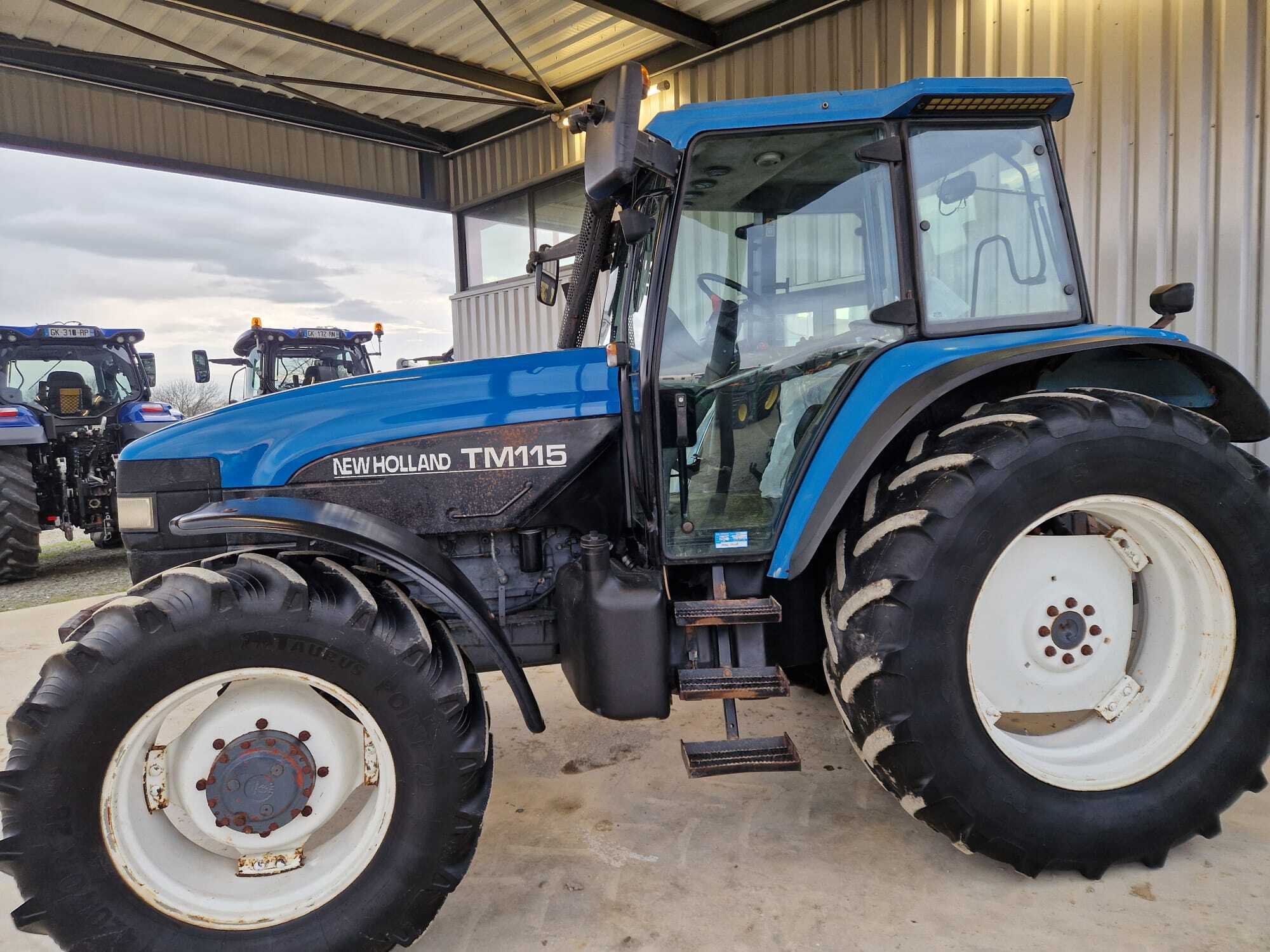 Tracteur Occasion Tm115 New Holland – Image 8